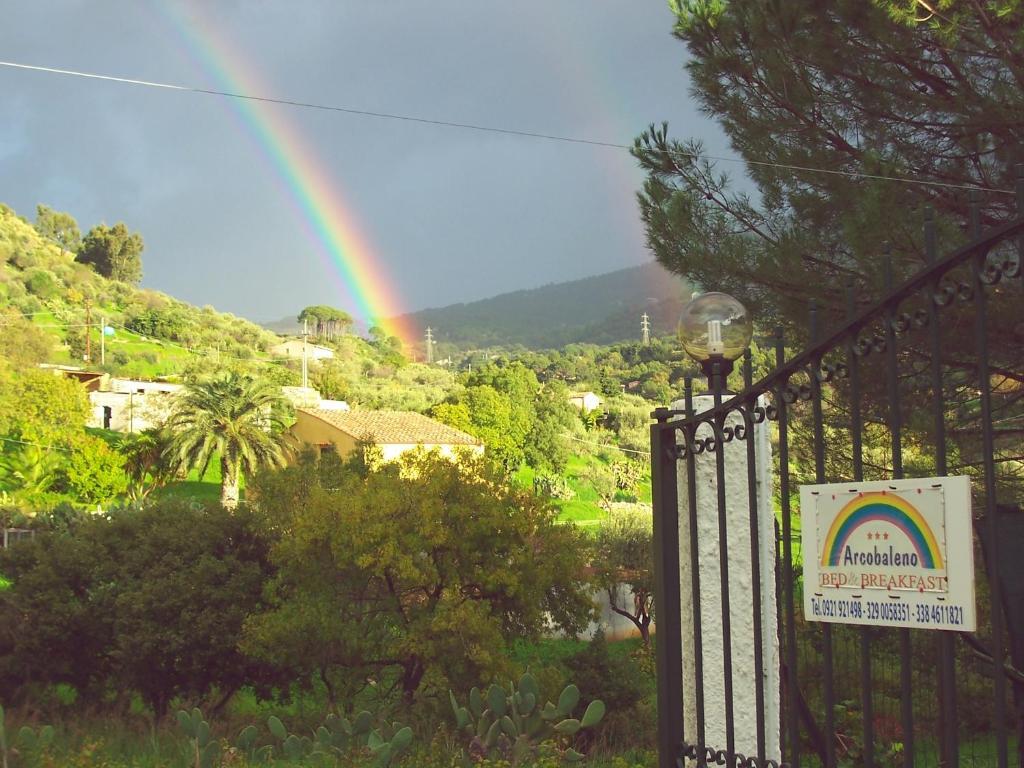 B&B Arcobaleno Cefalù Esterno foto